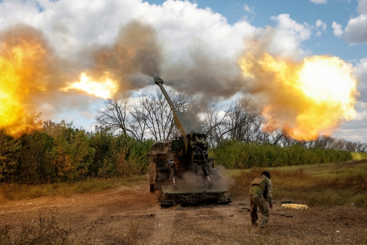 Nga áp đảo mặt trận Donetsk, Ukraine tìm đường lui